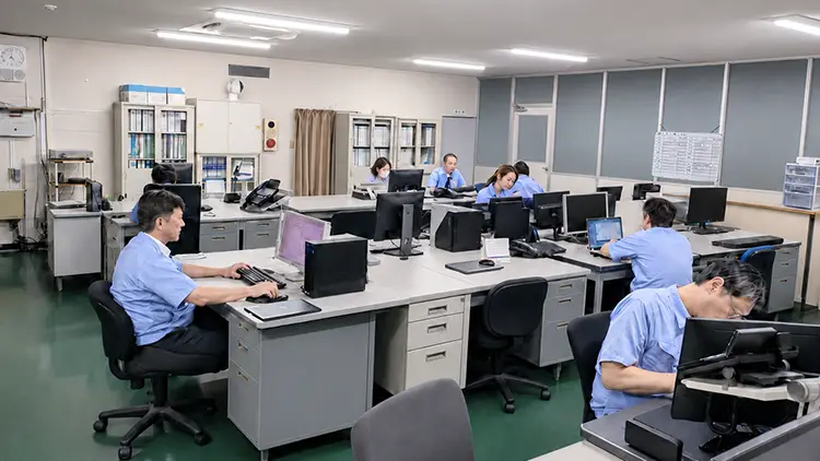 本社